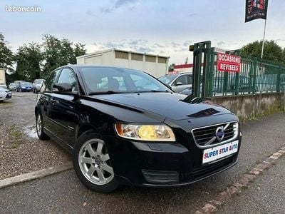 Noir Occasion 2010 Volvo V50 Kinetic Break | 5 490 €