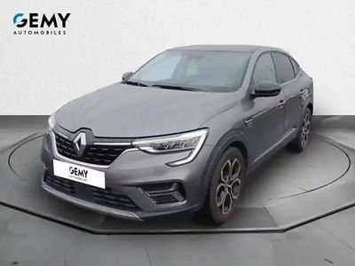 Gray m Occasion 2023 Renault Arkana SUV | 21 899 € (Prix juste)