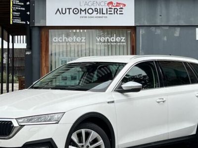 occasion Skoda Octavia Combi 2.0 TDi 200ch Scout 4x4 DSG7 / 1°Main