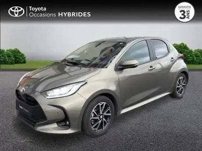 Bronze impérial (m) Occasion 2023 Toyota Yaris Hybrid Design Berline | 20 980 € (Prix juste)