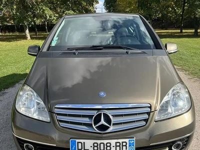 Brun Occasion 2009 Mercedes A160 Edition Monospace | 3 900 € (Prix cher)