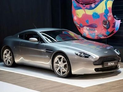 Gris Occasion 2006 Aston Martin V8 Coupé | 56 980 €