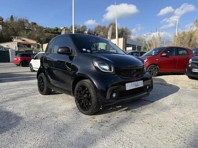 Noir Occasion 2017 Smart ForTwo Coupé Passion Coupé | 12 990 € (Prix juste)