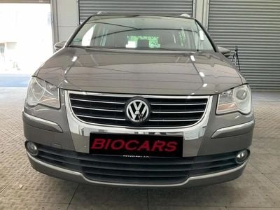 Gris Occasion 2010 VW Touran Highline Monospace | 7 250 €
