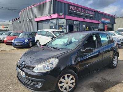 occasion Renault Clio III 1.4 16S 100 LUXE PRIVILEGE 5P