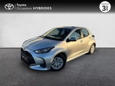 Gris minéral (m) Occasion 2025 Toyota Yaris Hybrid Business Edition Berline | 21 490 € (Prix juste)