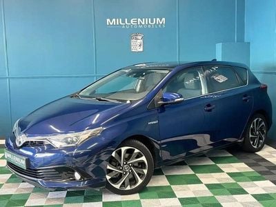 Bleu Occasion 2015 Toyota Auris Hybrid Design Berline | 13 990 € (Prix juste)