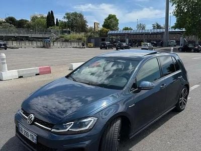 Bleu Occasion 2017 VW Golf VII GTD Berline | 14 800 €