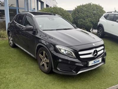 Mercedes GLA220