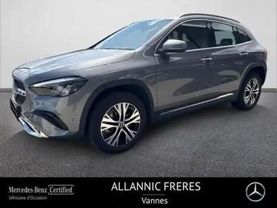 Mercedes GLA250
