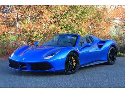 Bleu Occasion 2016 Ferrari 488 Cabriolet | 247 900 €