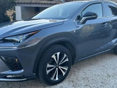 Lexus NX300h