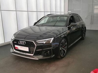 Noir mythic métallisé Occasion 2019 Audi RS4 Sport Break | 73 900 € (Prix assez cher)