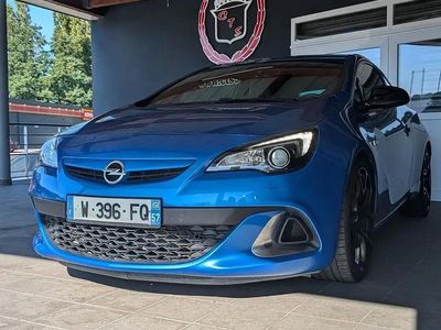 Bleu Occasion 2015 Opel Astra OPC Coupé | 15 950 €