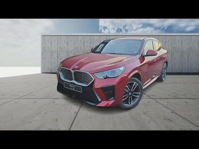 Rouge Occasion 2025 BMW iX2 M Sport SUV | 46 300 € (Prix assez cher)