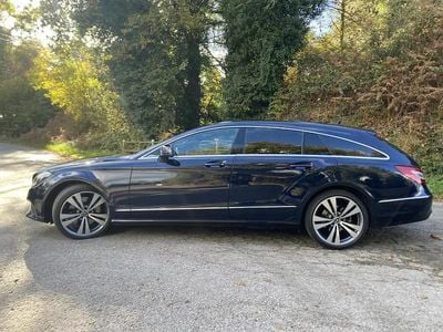 Bleu Occasion 2017 Mercedes CLS350 Shooting Brake Break | 27 950 €