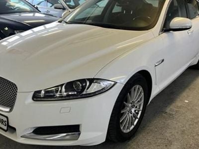 Occasion Jaguar XF 241 ch (177 kW) 2013 Blanc Berline