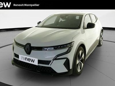 Blanc Occasion 2022 Renault Megane E-Tech Equilibre Berline | 22 990 €