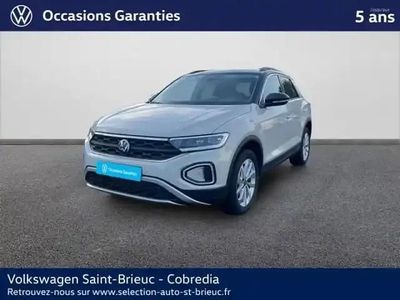 Gris ascot/toit noir Occasion 2025 VW T-Roc Life SUV | 26 990 € (Prix assez cher)