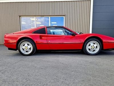 Rouge Occasion 1988 Ferrari 328 Cabriolet | 86 900 €