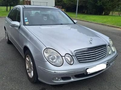 Occasion 2004 Mercedes E320 Berline | 5 700 €