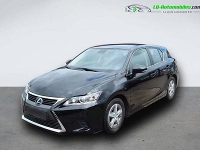 Lexus CT200h
