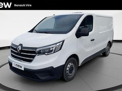 Blanc Occasion 2022 Renault Trafic Monospace | 23 990 € (Bon prix)