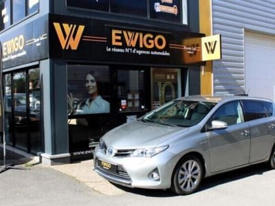 Toyota Auris Hybrid