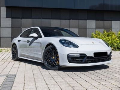 Porsche Panamera Turbo