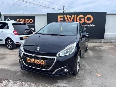 Bleu Occasion 2015 Peugeot 208 Allure Citadine | 7 989 € (Bon prix)