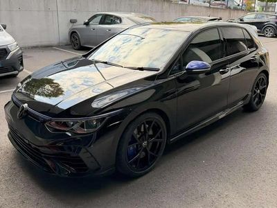 Noir Occasion 2024 VW Golf VIII R Citadine | 49 990 € (Prix assez cher)