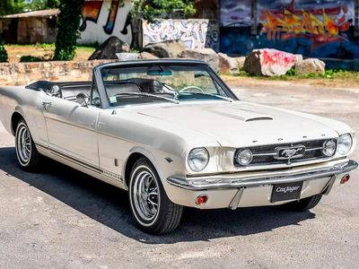 Blanc Occasion 1965 Ford Mustang GT Cabriolet | 39 800 €