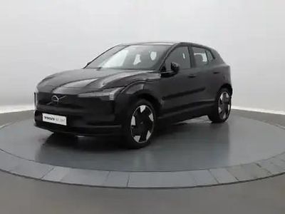Noir Occasion 2024 Volvo EX30 Ultra SUV | 33 490 € (Prix juste)