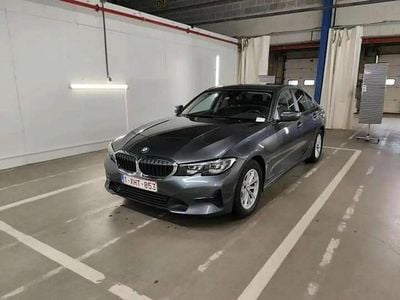 Gris Occasion 2020 BMW 318 Sport Line Berline | 21 790 € (Prix juste)