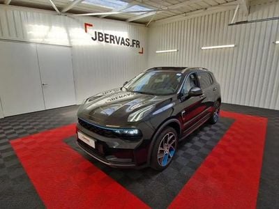 Lynk & Co 01