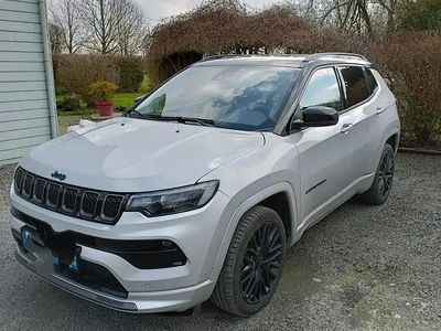 Gris Occasion 2023 Jeep Compass SUV | 23 000 € (Bon prix)