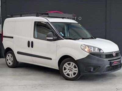 Blanc Occasion 2017 Fiat Doblò Monospace | 7 990 €