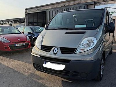Occasion Renault Trafic Authentique 91 ch (66 kW) 2009 Gris Monospace