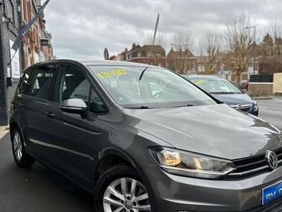 Gris Occasion 2016 VW Touran Trendline Monospace | 13 990 €