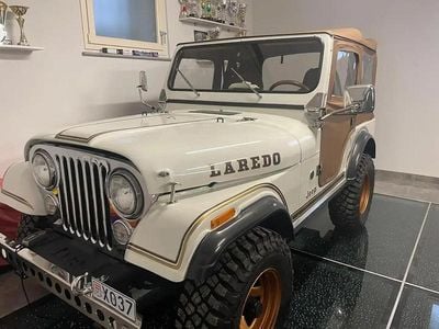 Blanc Occasion 1981 Jeep CJ Laredo Cabriolet | 55 000 €