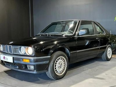 Noir Occasion 1989 BMW 316 Cabriolet | 11 990 €