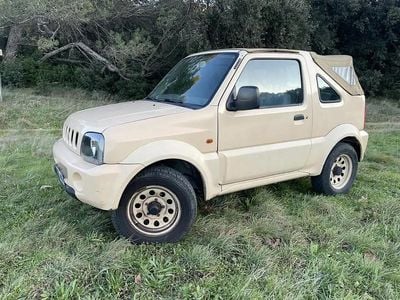 Beige Occasion 2002 Suzuki Jimny SUV | 4 600 €