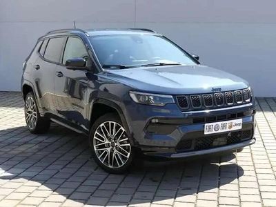 Bleu Nouvelle 2025 Jeep Compass Summit SUV | 40 990 €