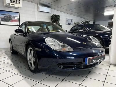 Bleu Occasion 1999 Porsche 911 Carrera 4 Coupé | 46 000 € (Prix juste)