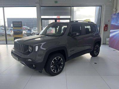 Sting gray Occasion 2023 Jeep Renegade SUV | 33 999 €