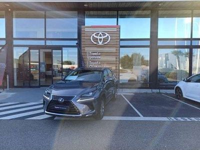 Lexus NX300h