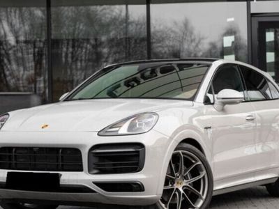 occasion Porsche Cayenne Coupé E-Hybrid 462 ch Sport Design Craie