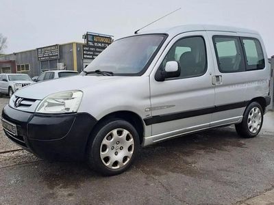 Gris Occasion 2006 Peugeot Partner Monospace | 3 490 €