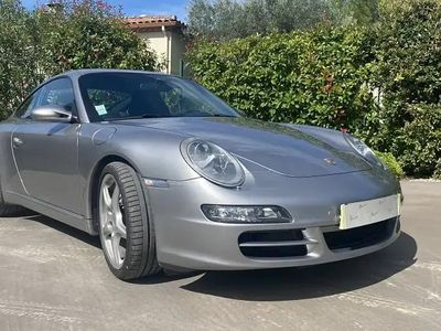 Porsche 911 Carrera