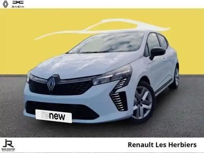 Blanc Occasion 2024 Renault Clio V Evolution Citadine | 18 790 € (Prix juste)